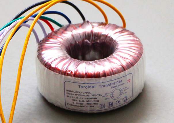 音频变压器EEIO-YP70W [高效绿色电源变压器]